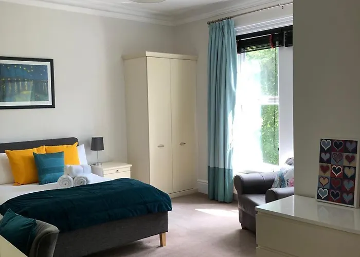 Villa Comfy Big 7 Bedroom Townhouse Harrogate